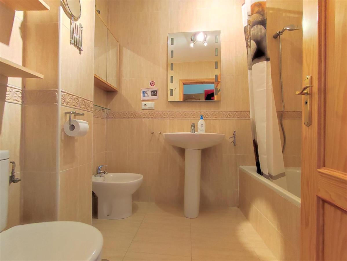 Lovely 2 Bedroom Apartment With Sea View, Фрихилиана Экстерьер фото